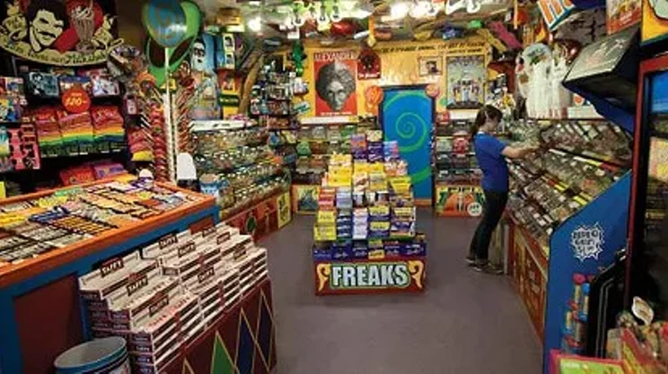 Image: A new headquarters for Freak Lunchbox
