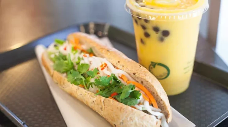 Image: A second Indochine set for Barrington Street
