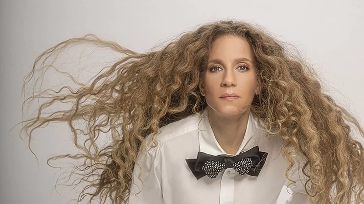 Image: Amanda Marshall - The Dirty 30 Tour