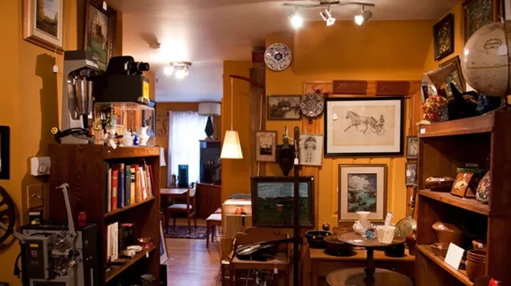 Image: Best Antiques Store
