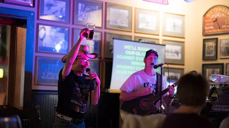 Image: Best Karaoke Night