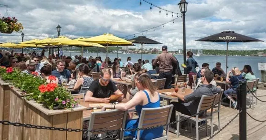 Gahan's stellar waterfront patio