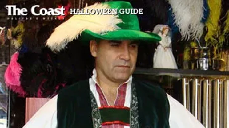 Image: Halloween: Everyone in costume!