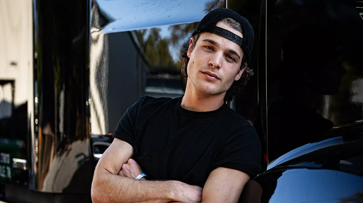 Image: Max McNown - The Summer Vacation Tour