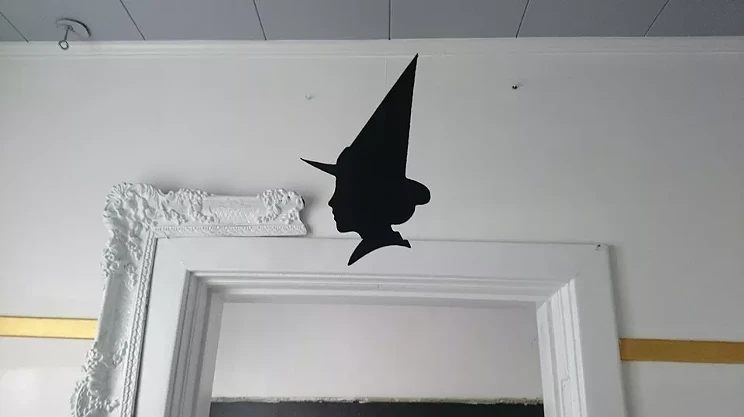 Image: Neighbourhood Witch casts a spell on Queen Street