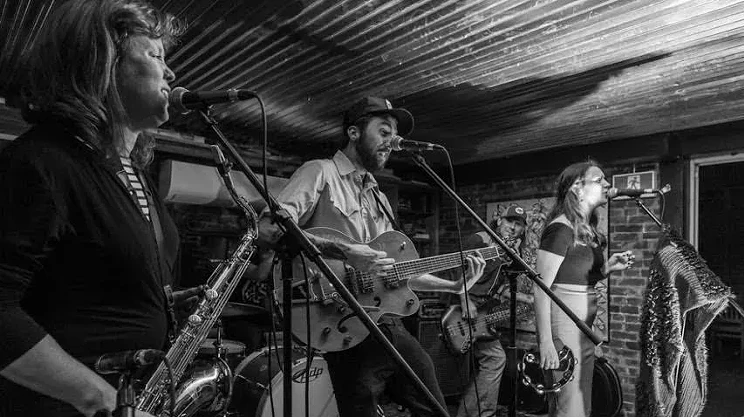 Image: Premiere: In 3/4 by The Hypochondriacs