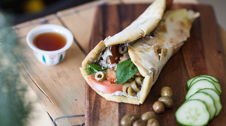 Image: Za&rsquo;atar Labneh Veggie Man&rsquo;ouche